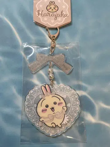 치이카와 아크릴 키링 리본 토끼 Go!HARAJUKU