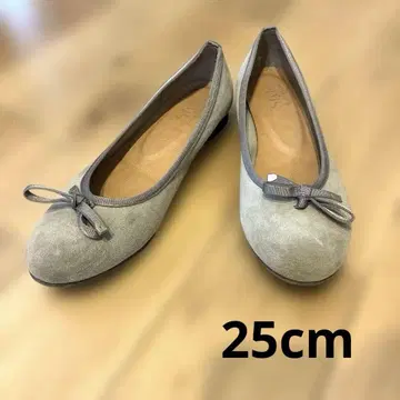 젤리빈스 리본 장식 그레이지 스웨이드 펌프스 25cm