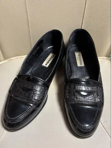 renoma PARIS 블랙 가죽 로퍼 24.5cm