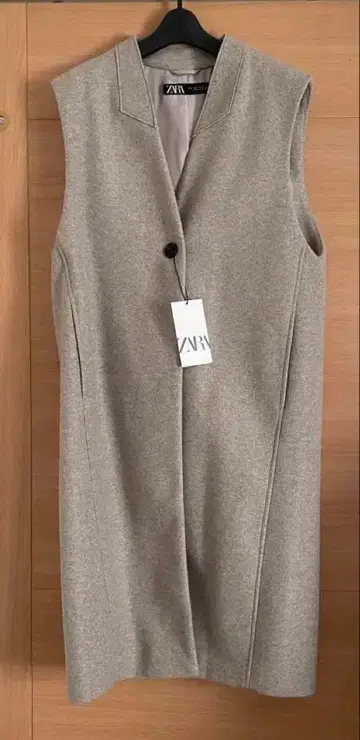 미사용 새상품 ZARA 노칼라 베이지 베스트 S