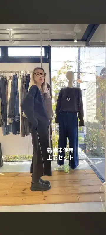 라메 파이핑 돌먼 풀오버, 스커트 상하의 세트 잔파 이시카와 라보