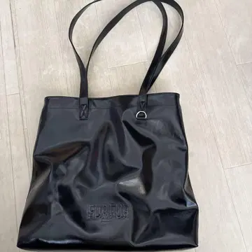 furfur 엠보싱 로고 토트백 M