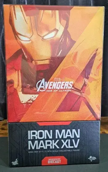 핫토이즈 아이언맨 마크 45 (개봉품)