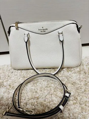 kate spade 화이트 핸드백