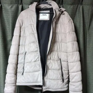 ZARA 후드 부착 다운 자켓 그레이 M 사이즈