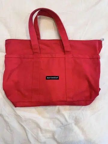 marimekko 빨간색 토트백 지퍼 달린 마츠쿠리