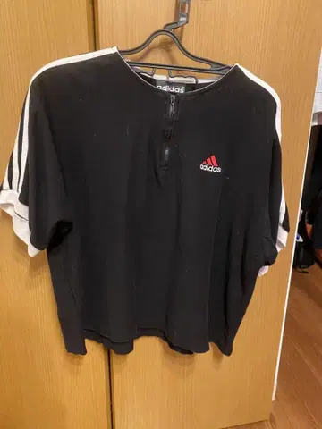 adidas 반팔 티셔츠 XL 블랙 스트라이프