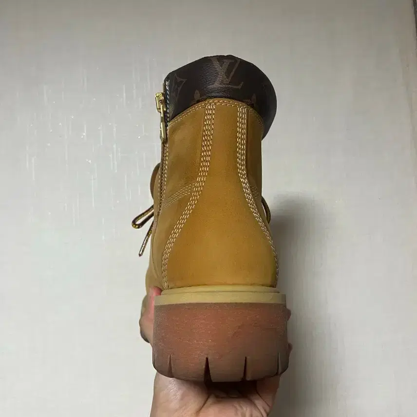 루이비통 팀버랜드 앵클 부츠 베이지 us10 사진 7
