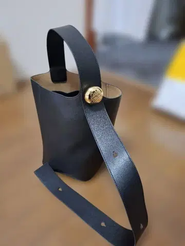 페블풍 토트백