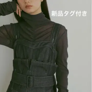 새상품 택 포함 카사플라인 프론트 개더 하이넥 시어 탑 긴팔