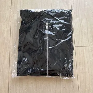 BARNEYS NEW YORK 블랙 집업 후드티