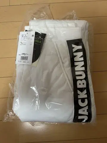 JACK BUNNY 충전솜 화이트 팬츠 사이즈 4