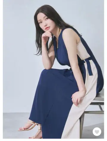 overE 리니 스타일 바이컬러 원피스: 네이비 90 사이즈