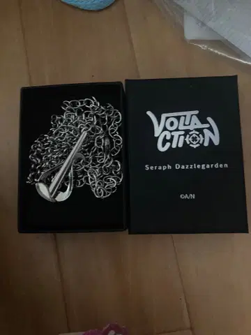 니지산지 VOLTACTION 세라프 목걸이 13일까지 기간 한정