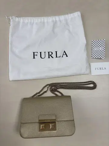 FURLA 메트로폴리탄 골드 숄더백