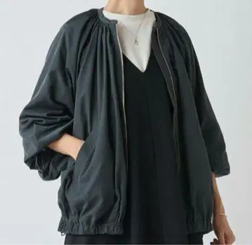 BEARDSLEY 개더 블루종 F 사이즈 그레이