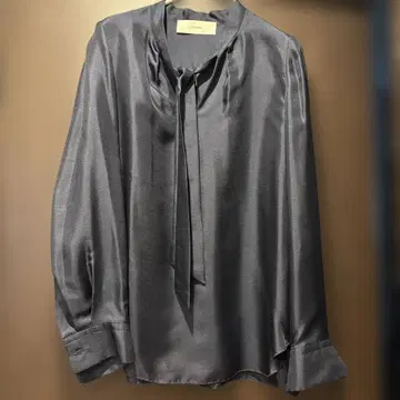 CYCLAS 실크 긴팔 블라우스 36