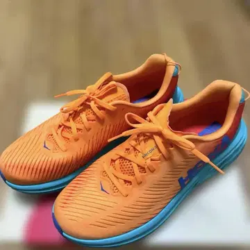 호카오네오네 HOKA ONEONE M RINCON3 28.0