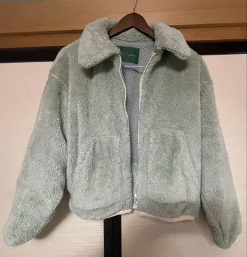민트 그린 플라워 자수 플리스 자켓