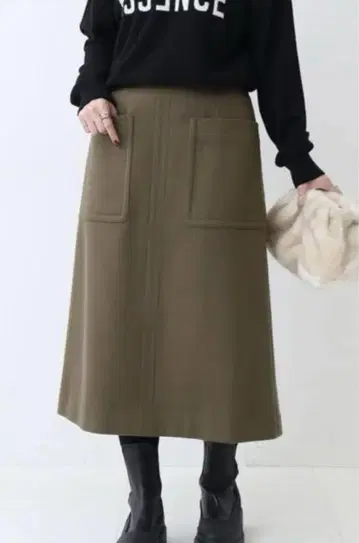 Spick&Span 비버 멜톤 트라페즈 스커트