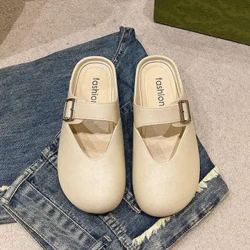 베이지 버클 뮬