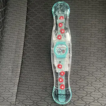 한교동 러버 워치 손목시계 40주년 한정품 시계