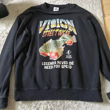 VISION STREET WEAR 블랙 맨투맨