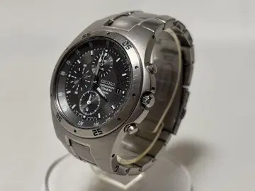 SEIKO 티타늄 크로노그래프 7T92-0ED0