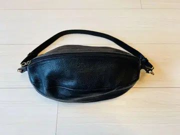 치바 숄더백 가죽 럭비공 모양 블랙