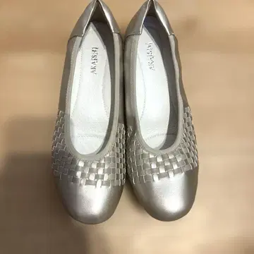 아카이시 아치 피터 플랫슈즈