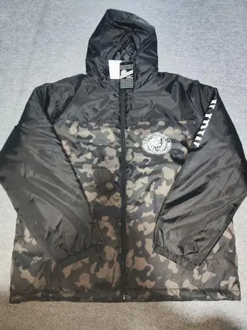 새상품 신일본 프로레슬링 나일론 자켓 충전솜 오버사이즈 XL 상당