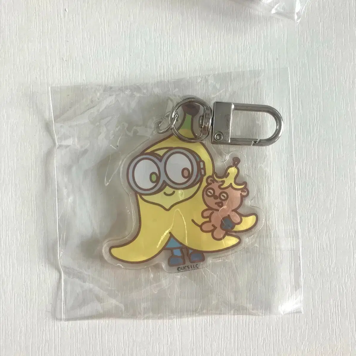 Minions acrylic key ring, sealed