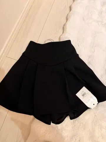 다리치 블랙 플레어 스커트 M 사이즈