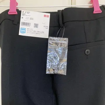 [ 새상품 ] 유니클로 UNIQLO 감동 슬림 팬츠 블랙 허리 63~69