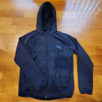 PUMA 후드 부착 점퍼 네이비