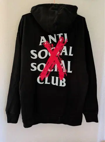 ANTI SOCIAL SOCIAL CLUB 블랙 후드티 L 사이즈