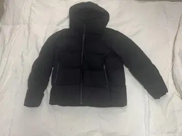 UNIQLO 블랙 다운 자켓 XL
