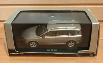 VOLVO V70 1/43 스케일 모델 실버