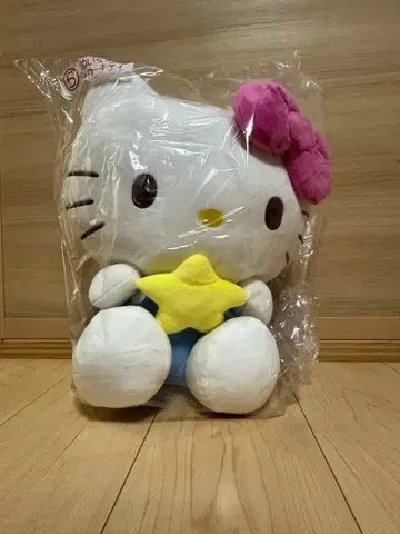 키티 봉제 인형