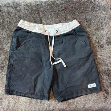 BANKS JOURNAL 숏팬츠 사이즈 30 블랙