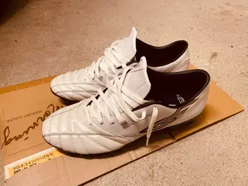 umbro GAVIA ACCELERATOR 스파이크 27.5cm