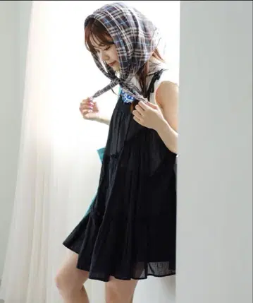 Kastane 인도면 티어드 튜닉 블랙