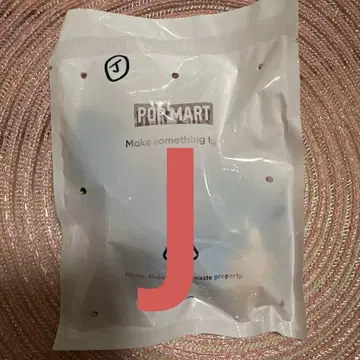 PIN FOR LOVE 시리즈 LABUBU 알파벳 펜던트 Q