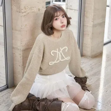 택 포함 새상품 다리치 로고 와플 니트탑 베이지
