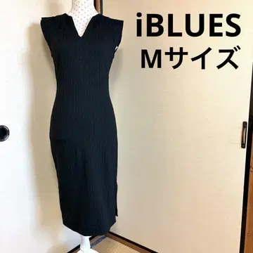 iBLUES 블랙 스트라이프 슬리브리스 원피스