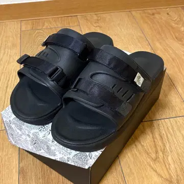 블랙 스이코크 샌들