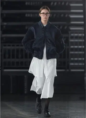 HYKE (하이크) FAUX SHEARLING TYPE JACKET