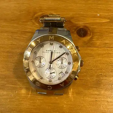 MARC BY MARC JACOBS 쿼츠 손목시계