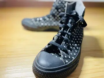 컨버스 하이컷 스니커즈