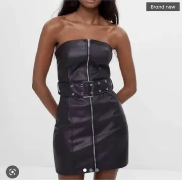 Bershka (버쉬카)의 블랙 인조 가죽 미니 원피스